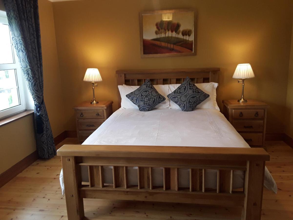 Doonard Manor B&B Craughwell ภายนอก รูปภาพ